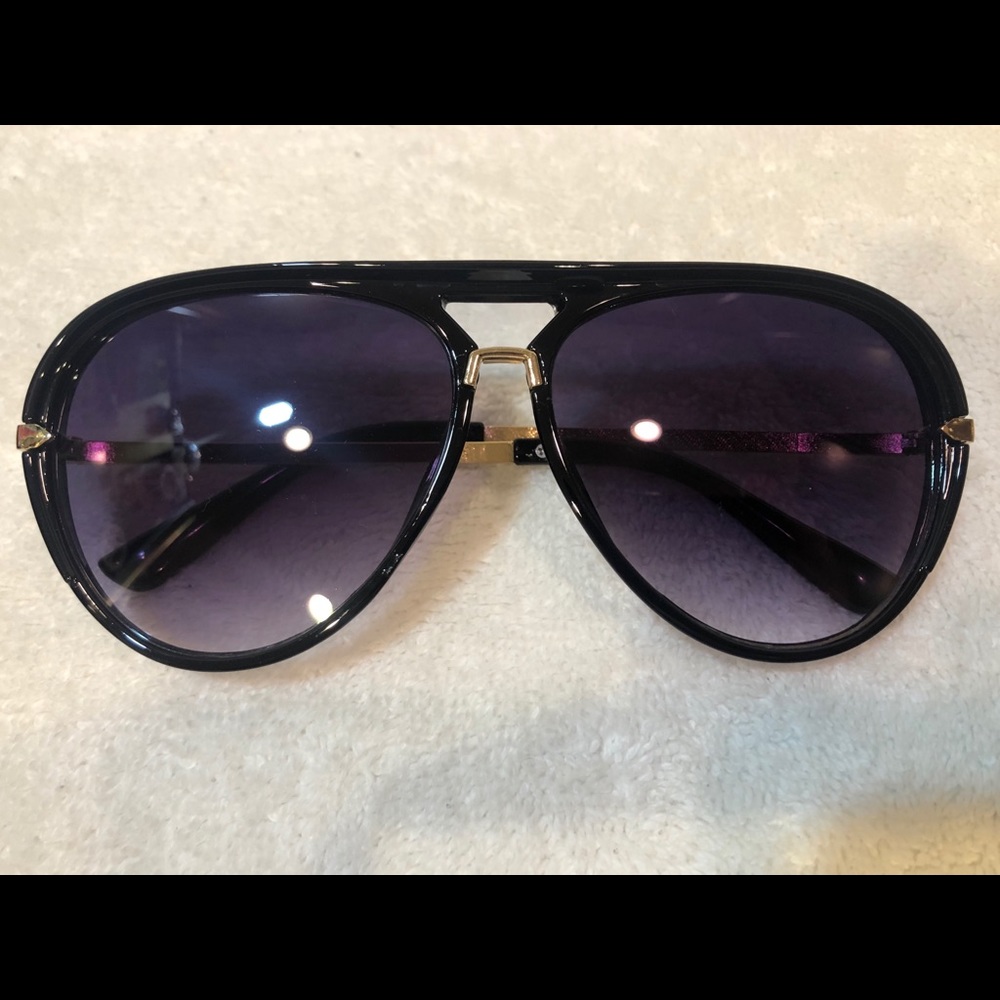 Aviator sunglasses.
